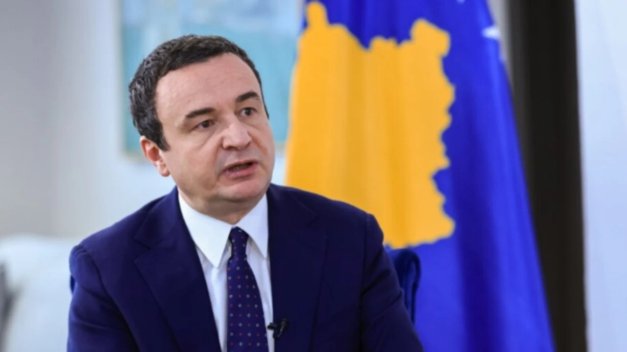 Kurti reagon pas miratimit të deklaratës së Kuvendit për dënimin e ish-krerëve të UÇK: Ky hap i parë është shprehje e vullnetit të popullit