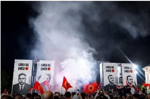 Protesta e katërt në Prishtinë kundër vendimit të Hagës, qytetarët në mbështetje të ish-krerëve të UÇK-së