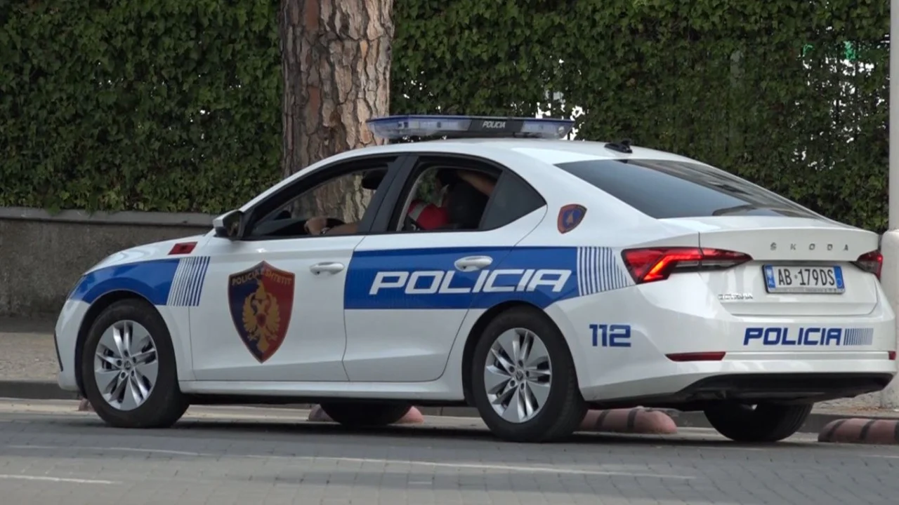 Përplasi makinën me murin e banesës, dhunoi pronaren dhe refuzoi testin e alkoolit, arrestohet 54-vjeçari në Tiranë