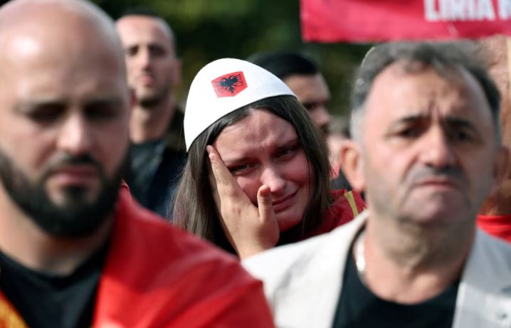 Avokati i Thaçit paralajmëron apelin e vendimit: Nëse do të isha deputet do ta tërhiqja mbështetjen për Gjykatën Speciale