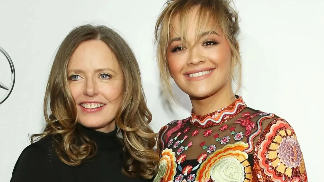 Rita Ora në telashe, përballet me një betejë ligjore prej 3.2 milionë paundë me ish-menaxheren