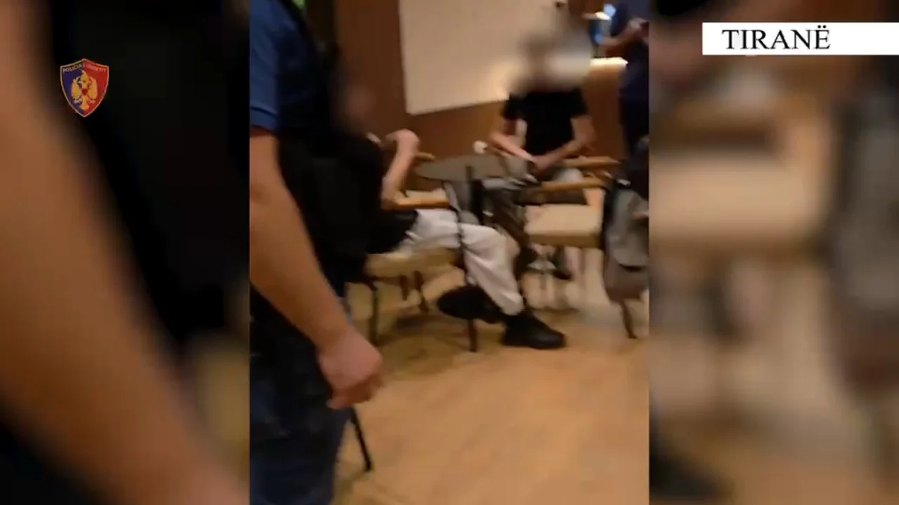 Baste sportive në lokale pranë shkollave, arrestohen 2 persona. Procedohen 2 të tjerë